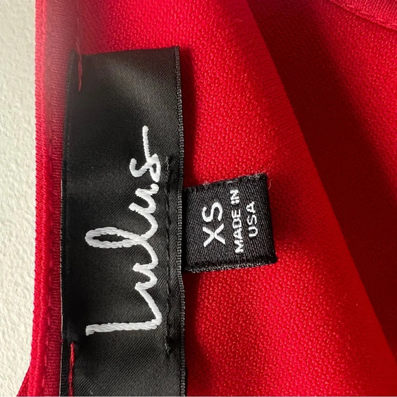 Lulu’s Red sleeveless v-neck dress zipper on back size XS Short Mini Homecoming - Picture 8 of 8